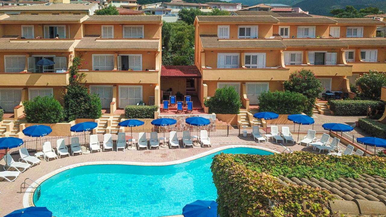 באדזי Residence Le Onde מראה חיצוני תמונה