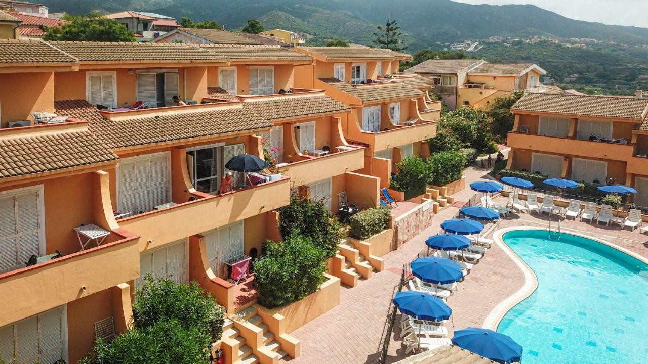 באדזי Residence Le Onde מראה חיצוני תמונה